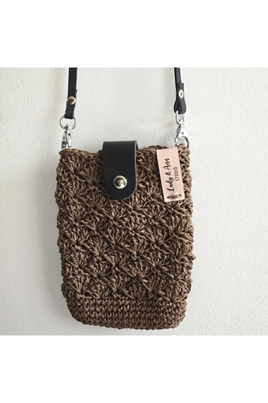 Raffia mini, kagylómintával, gesztenyebarna