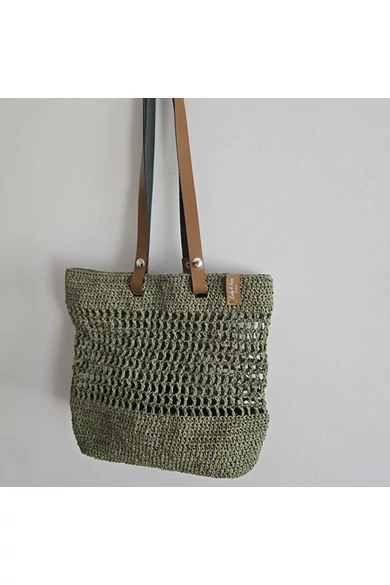 Keki Tote bag